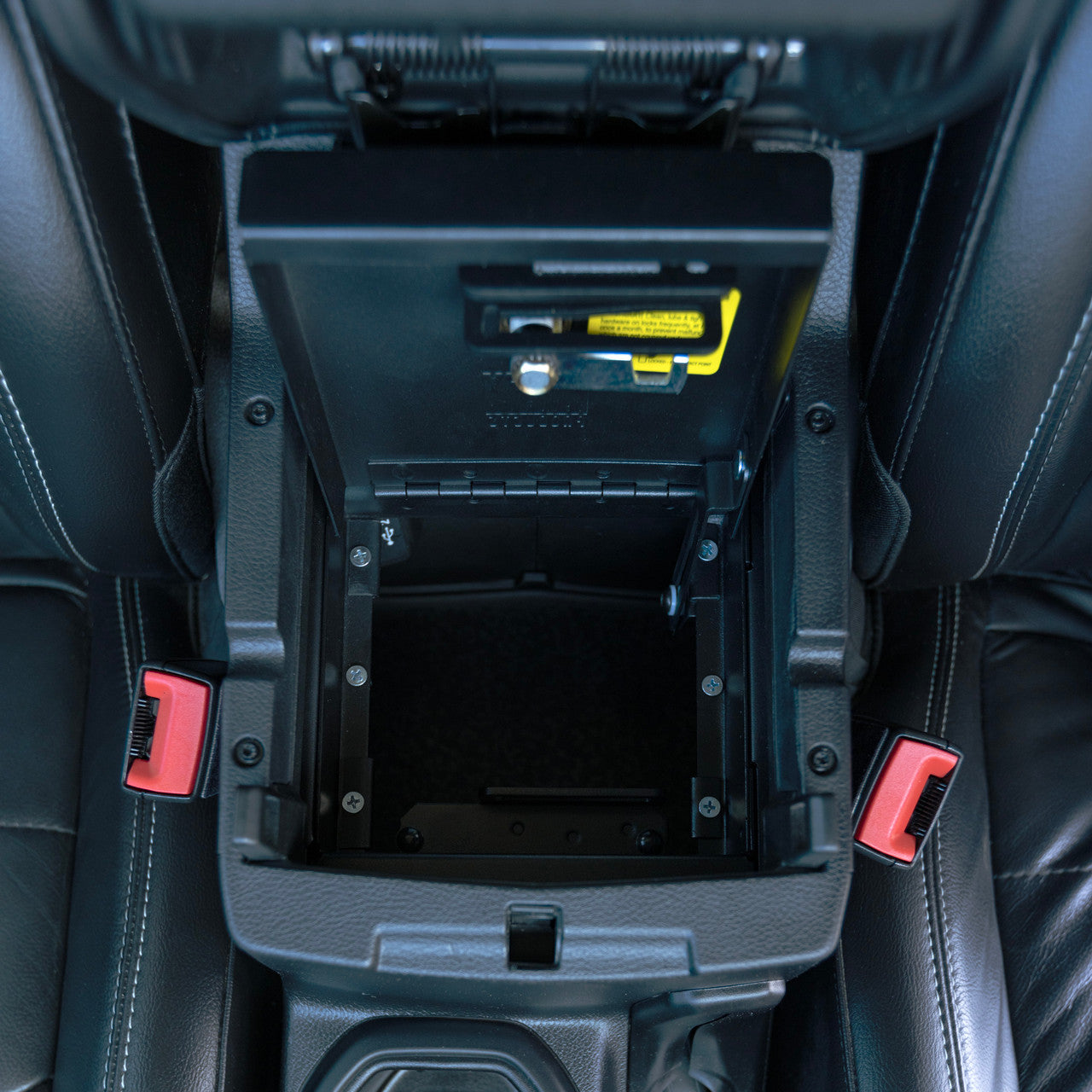 Tuffy Console Safe | Jeep Wrangler JL / Gladiator JT | Standard Key | 2018-2024