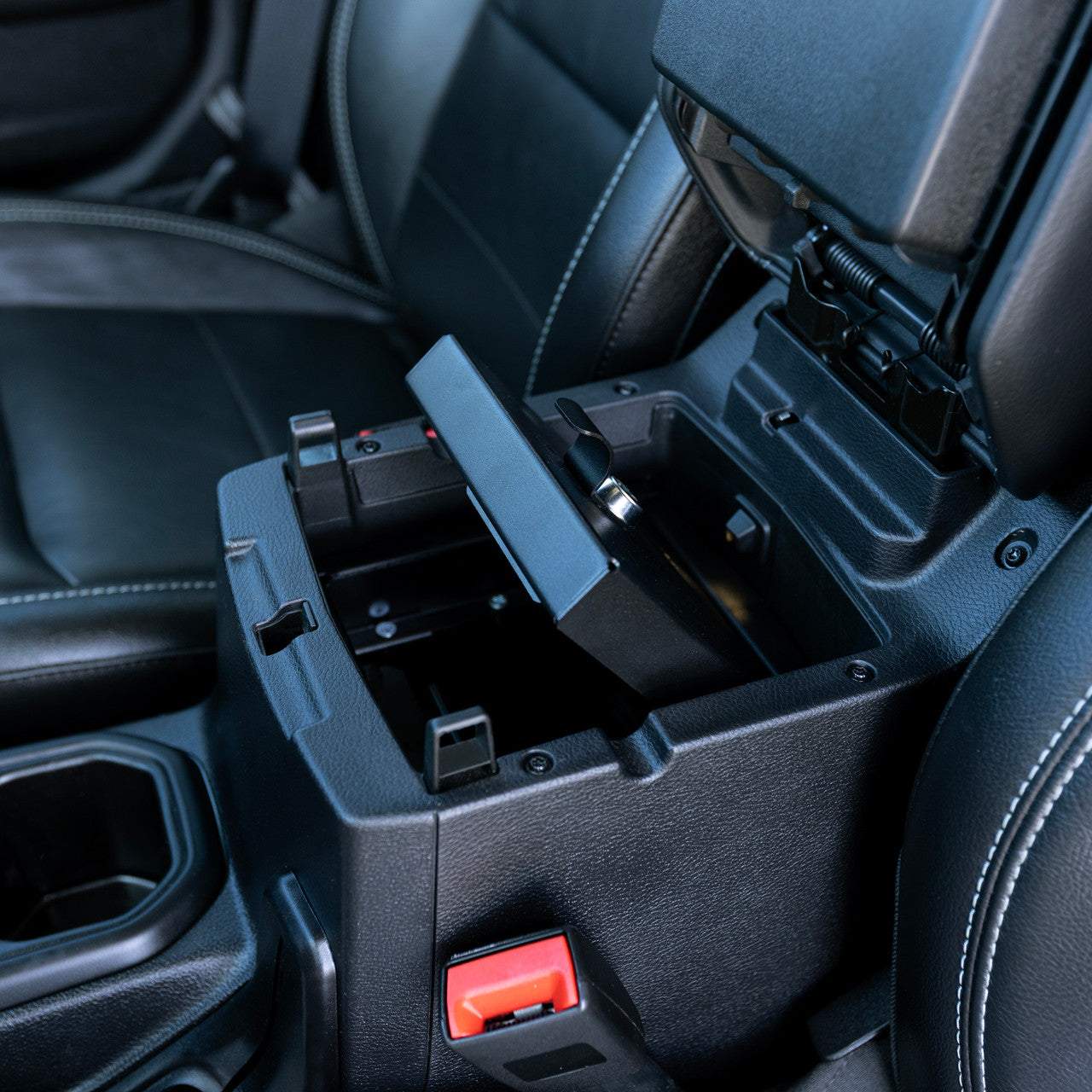 Tuffy Console Safe | Jeep Wrangler JL / Gladiator JT | Standard Key | 2018-2024
