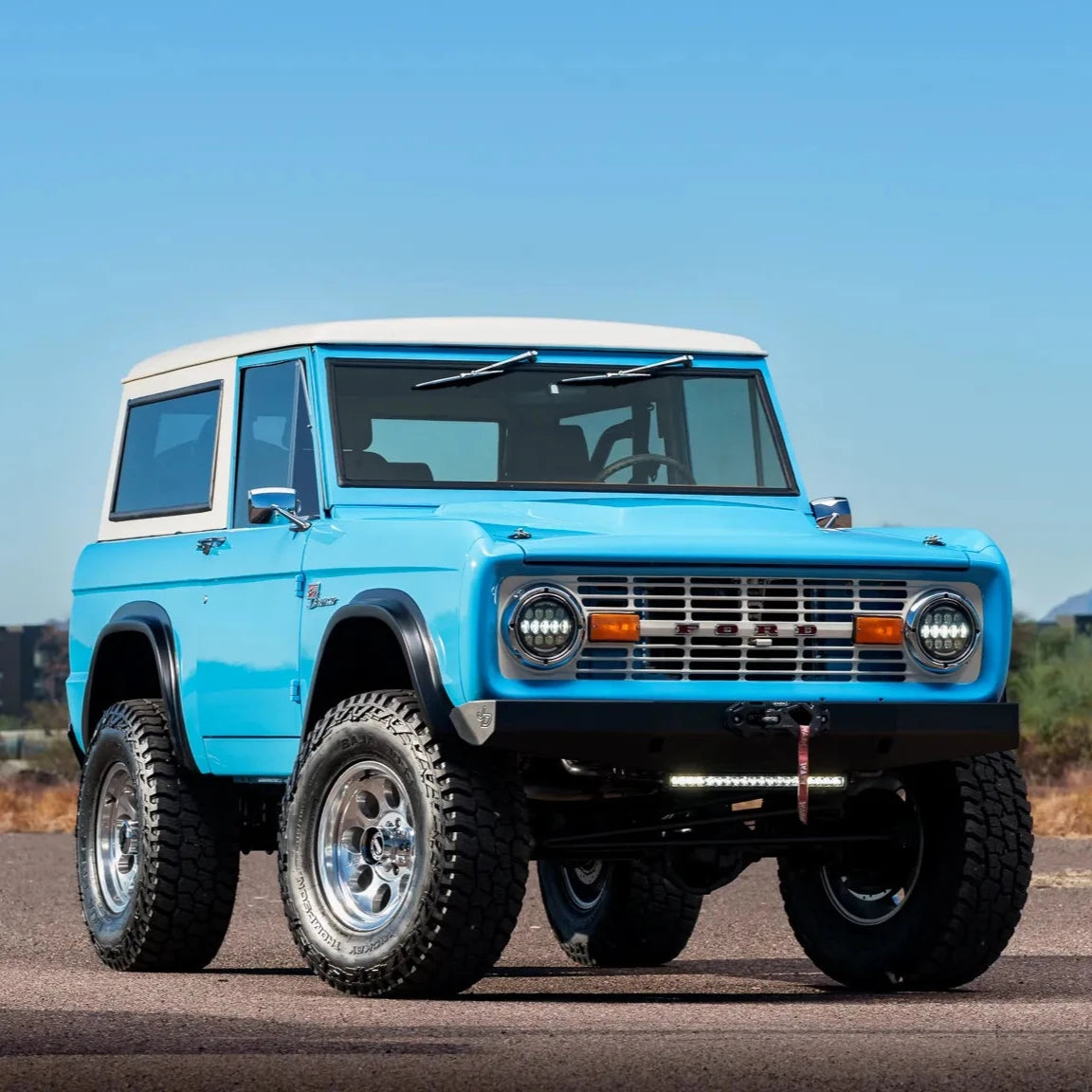 sexton-offroad-classic-bronco