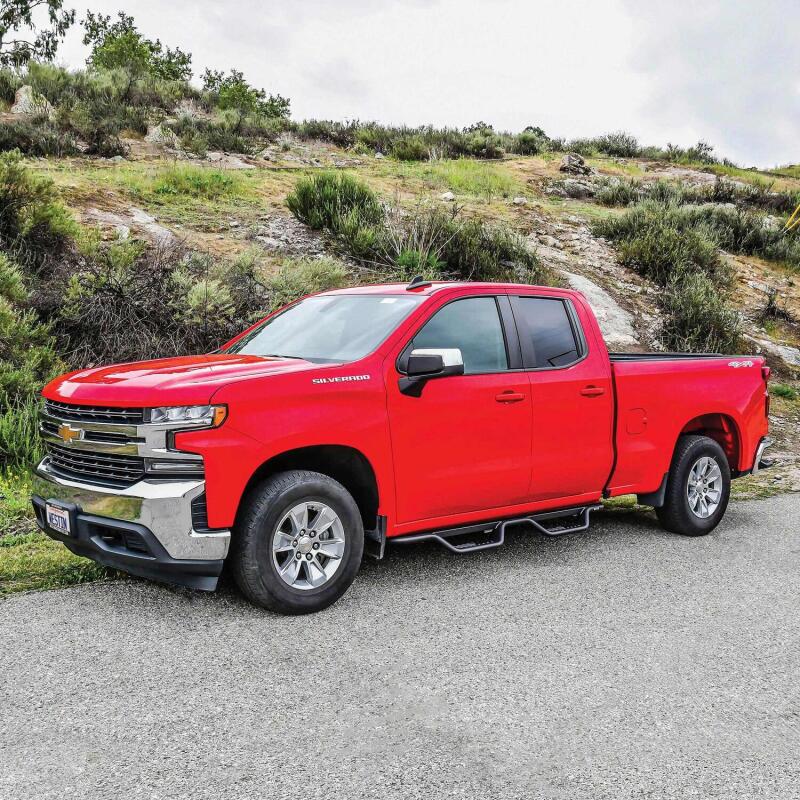 Westin 14-18 Chevy/GMC Silverado/Sierra 1500/2500/3500 Double Cab Outlaw Drop Nerf Bars Tex Black